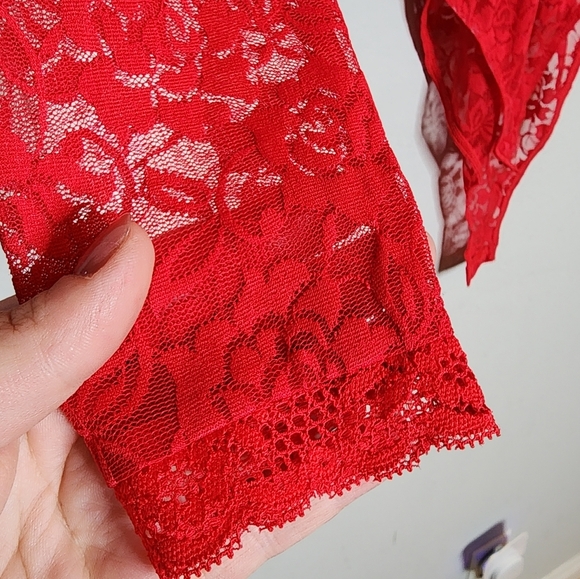 NWT H&M Red Lace Long Sleeve Sheer Bodysuit Size Large - Picture 4 of 16